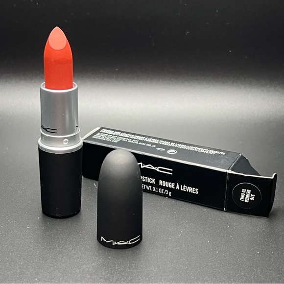 MAC Cosmetics Bundle NEW - Picture 7 of 7
